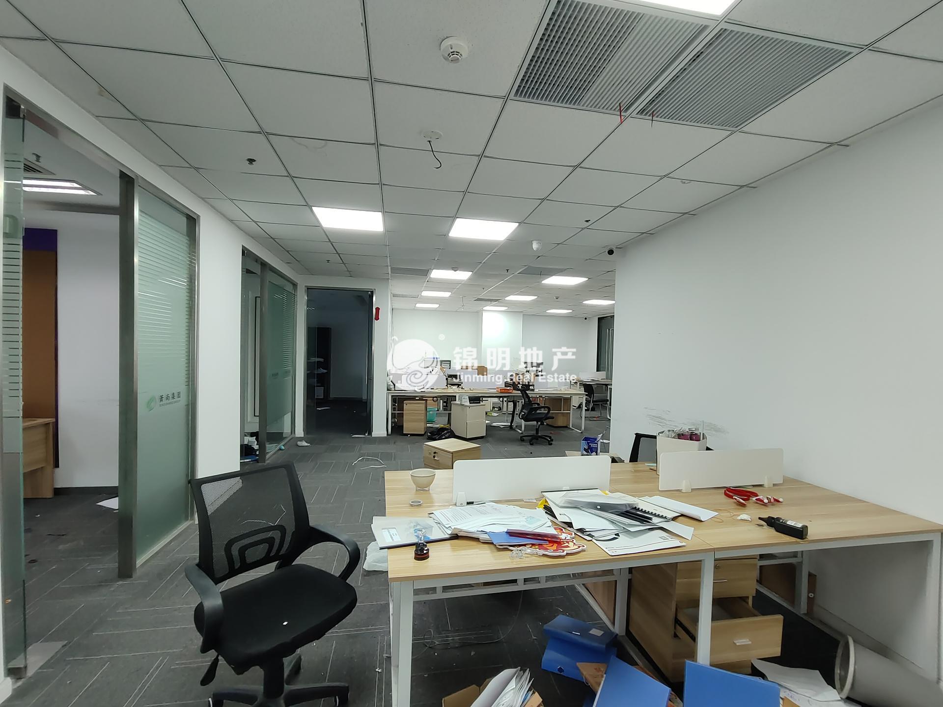 张江世和商务中心155平米写字楼出租